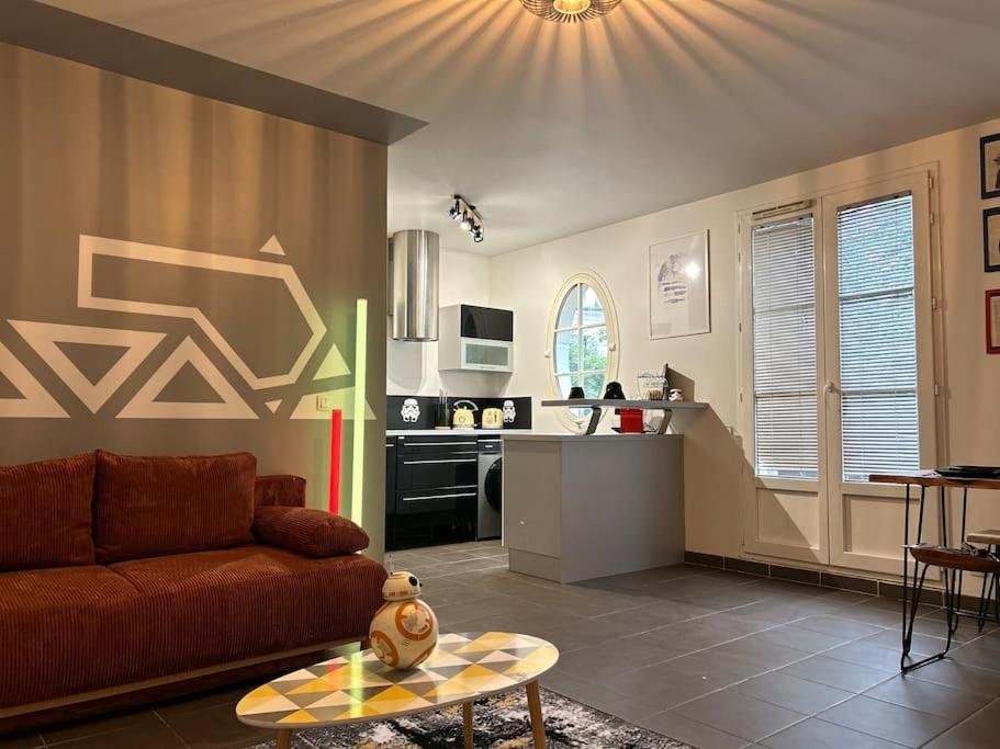 Once Upon A Time - 7Min From Disneyland - Free Private Parking - Self Checkin - Balcony - Barbecue Magny-le-Hongre Buitenkant foto